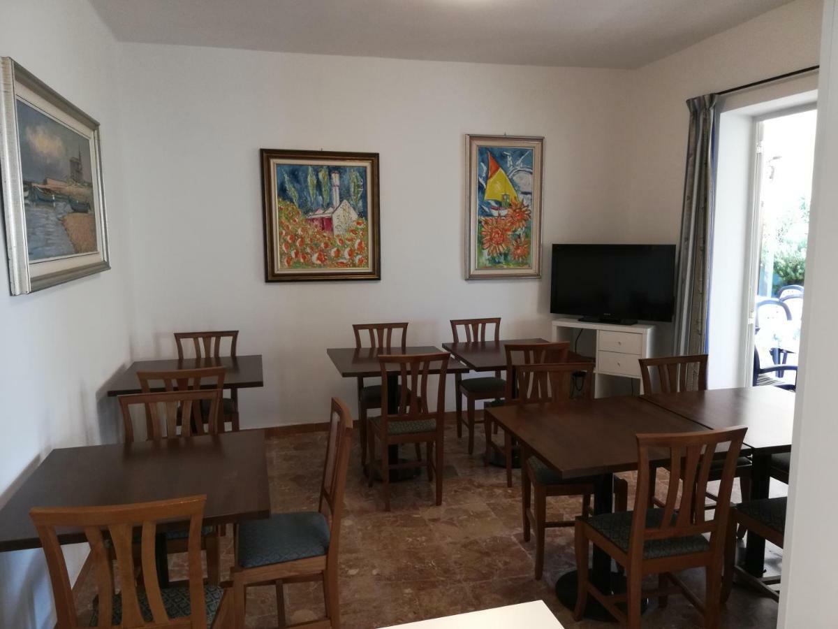 Albergo Elena Garni Caorle Dış mekan fotoğraf